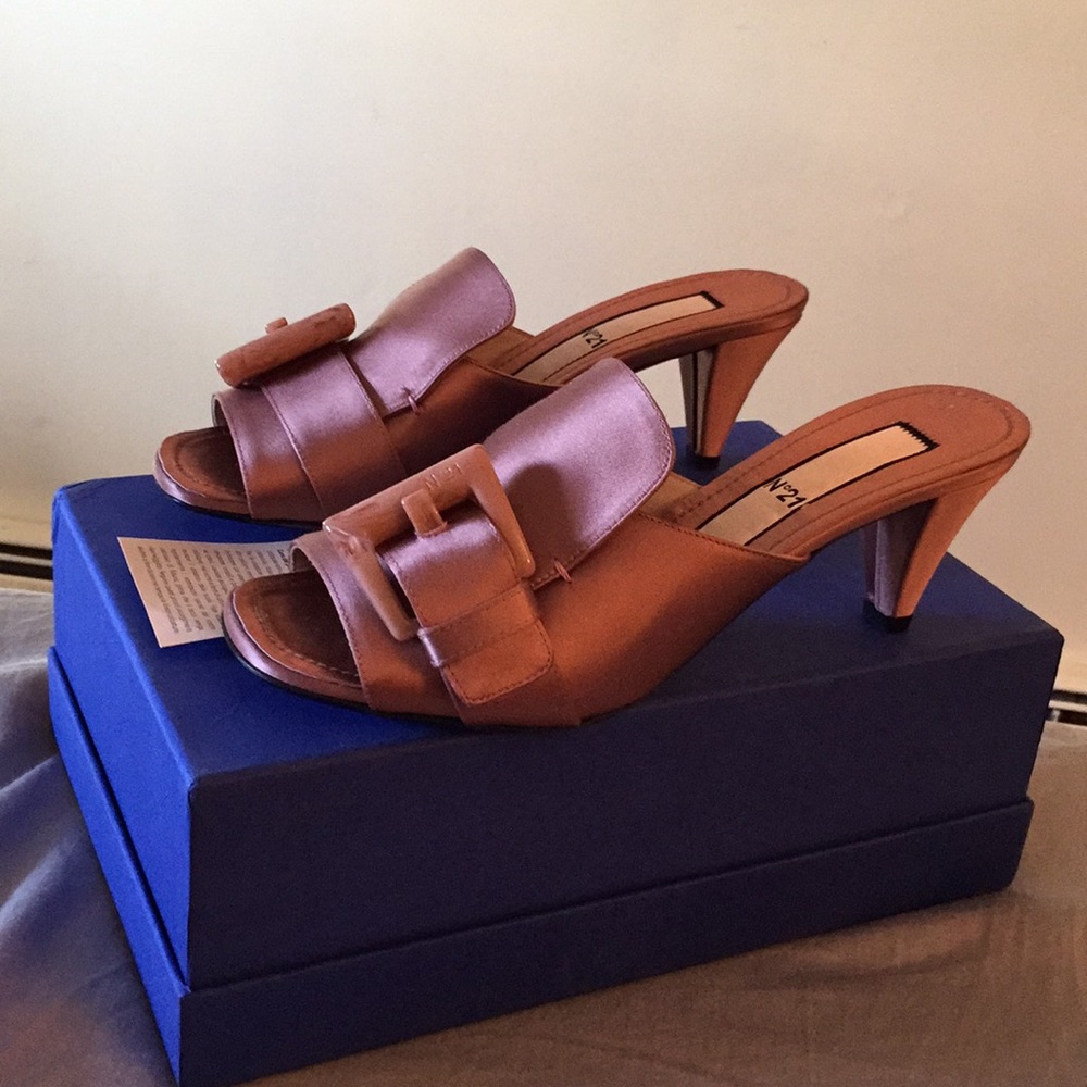 N21 Boisderose Gorgeous Sandals Never Used